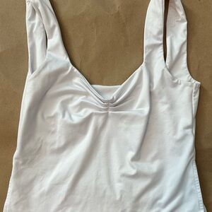 Women's White Scoop Neck Tank Top